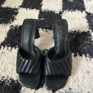 Nasty Gal Black Quilted Mules